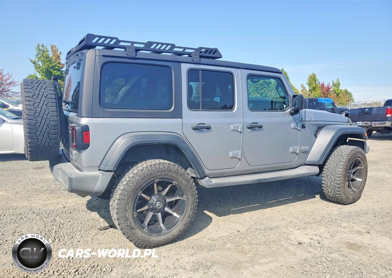 2019 Jeep Wrangler Unlimited Sport VIN:1C4HJXDG9KW526787 - 3