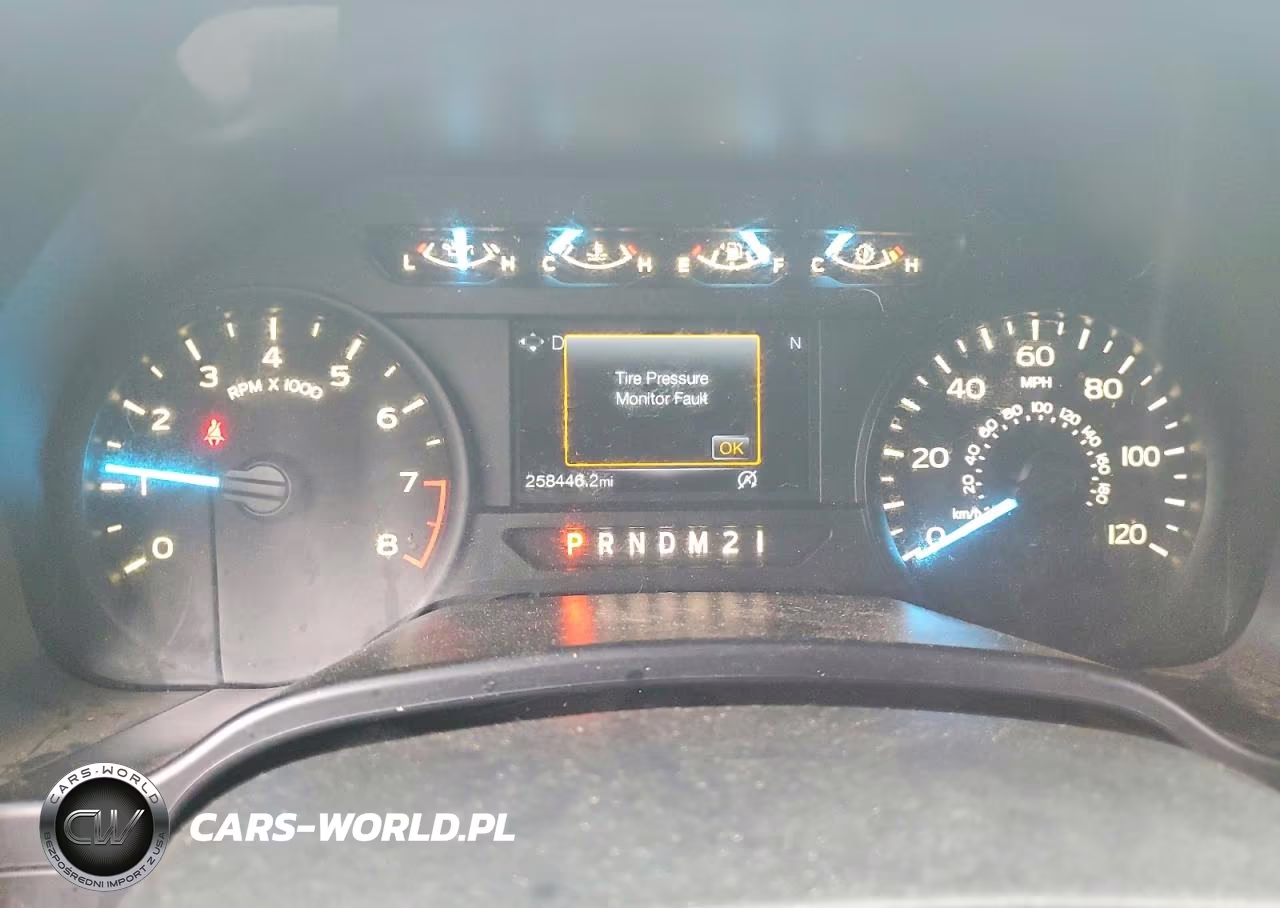 2018 Ford F150 VIN:1FTMF1CB6JKC25189 - 9