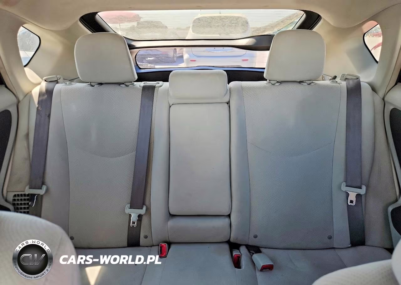 2011 Toyota Prius Three VIN:JTDKN3DU5B5305895 - 10