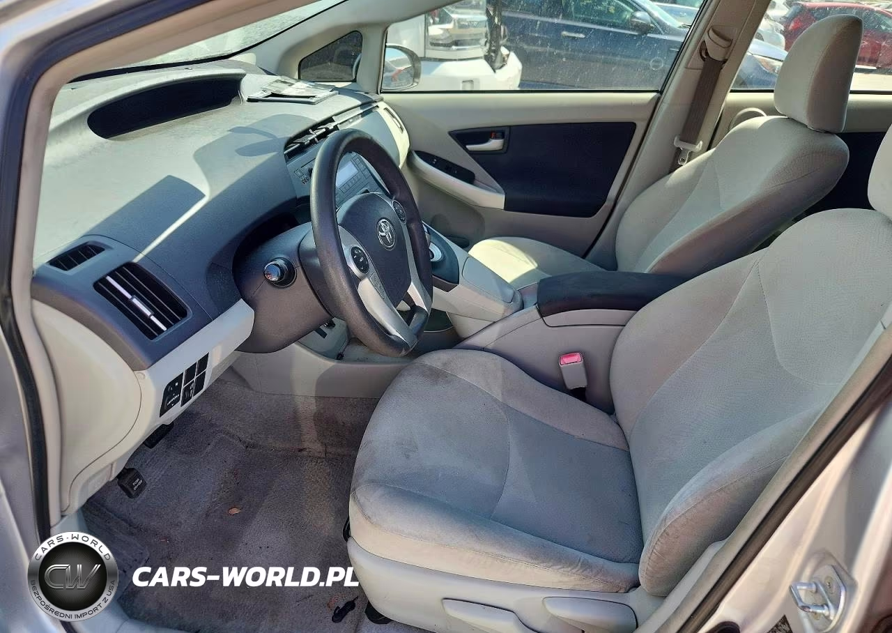 2011 Toyota Prius Three VIN:JTDKN3DU5B5305895 - 7