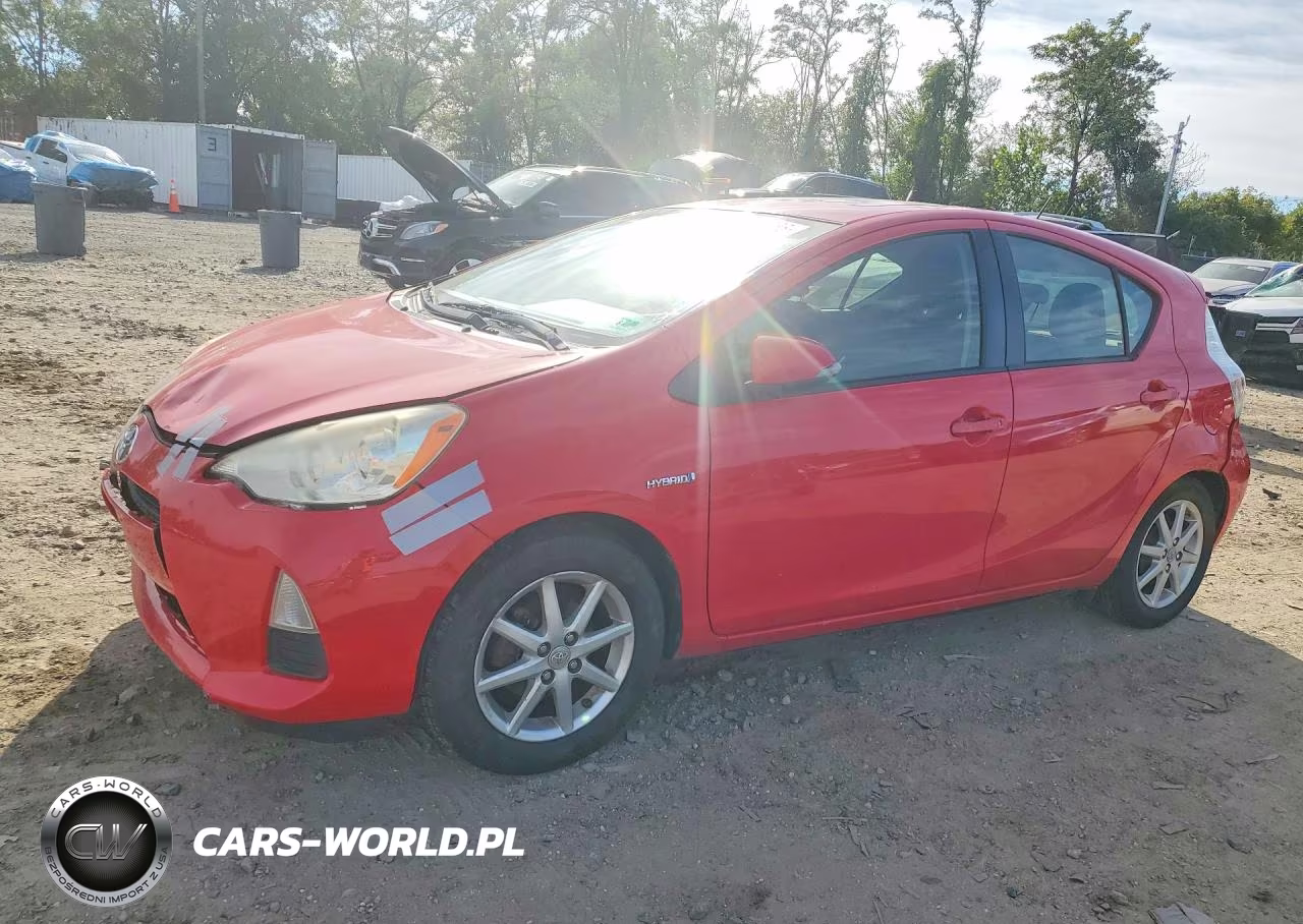 2012 Toyota Prius C Three – zdjęcie 1 z 12