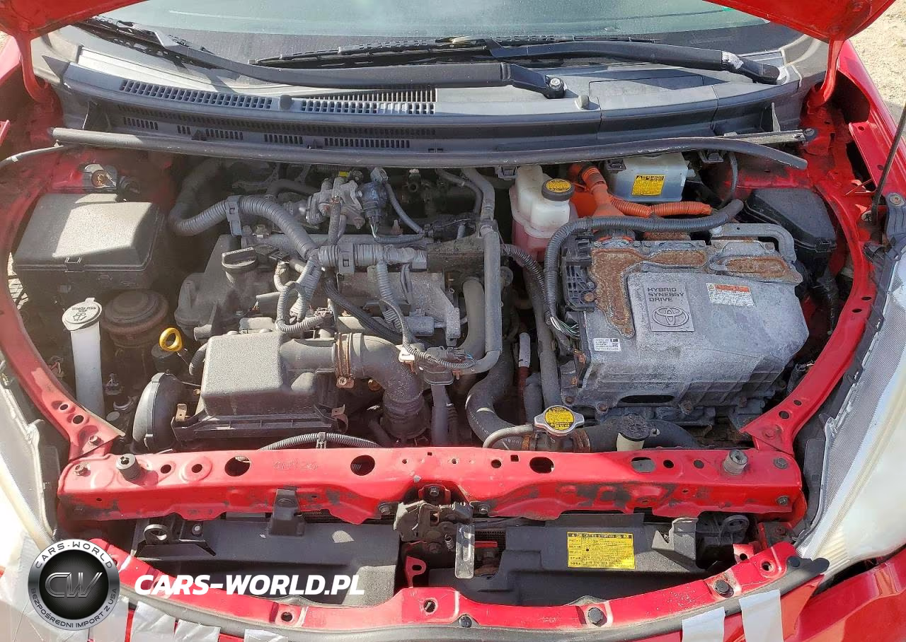 2012 Toyota Prius C Three VIN:JTDKDTB37C1022937 - 11