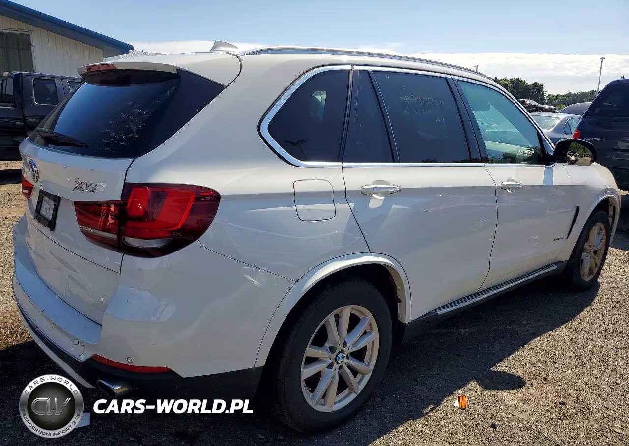 2015 BMW X5 xDrive35I VIN:5UXKR0C53F0P02231 - 3