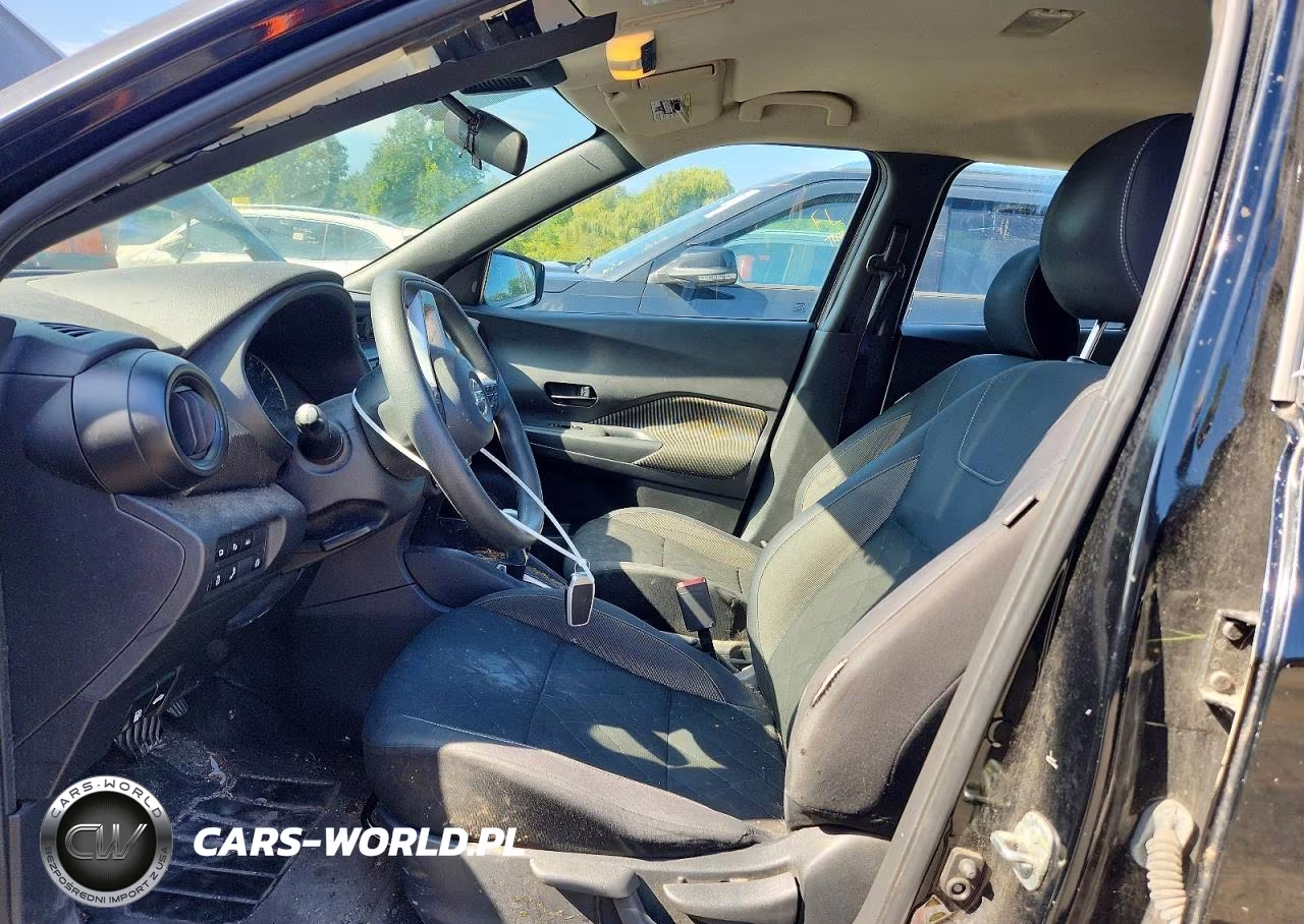 2020 Nissan Kicks S VIN:3N1CP5BVXLL486597 - 7