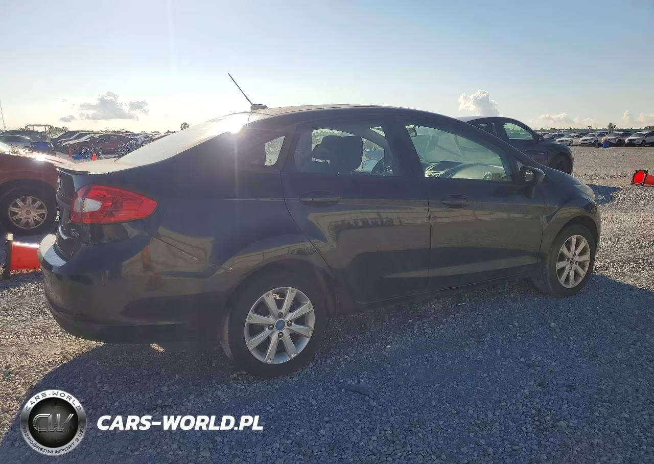 2011 Ford Fiesta Se VIN:3FADP4BJ4BM225568 - 3