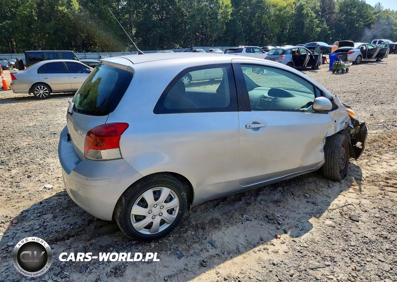 2010 Toyota Yaris VIN:JTDJT4K30A5315783 - 3