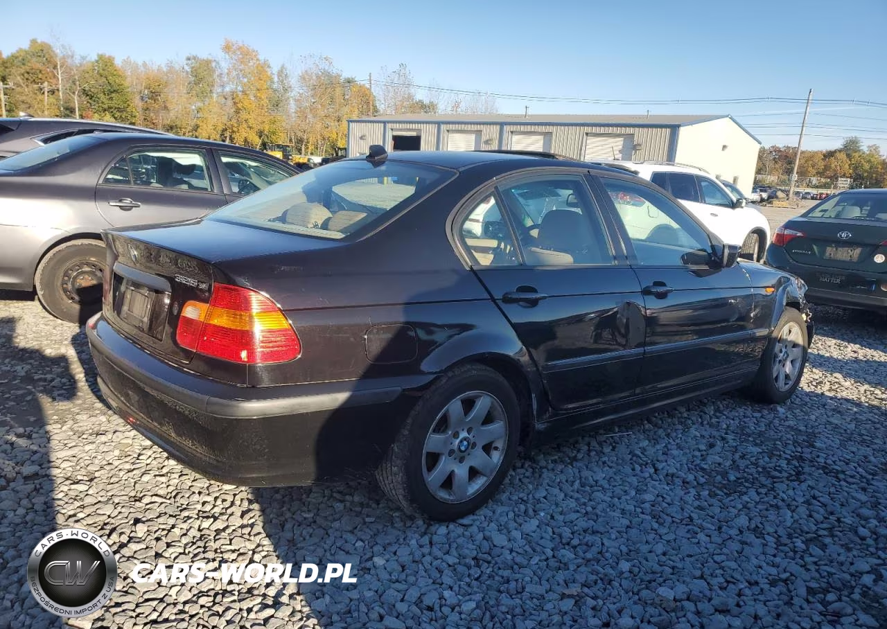 2005 BMW 325 Xi VIN:WBAEU33485PF63872 - 3