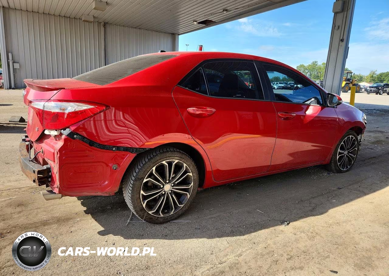 2015 Toyota Corolla S Plus VIN:2T1BURHE5FC316588 - 3