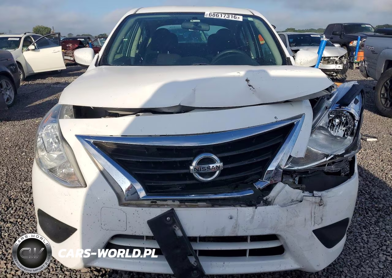2019 Nissan Versa S Plus VIN:3N1CN7AP5KL801552 - 5
