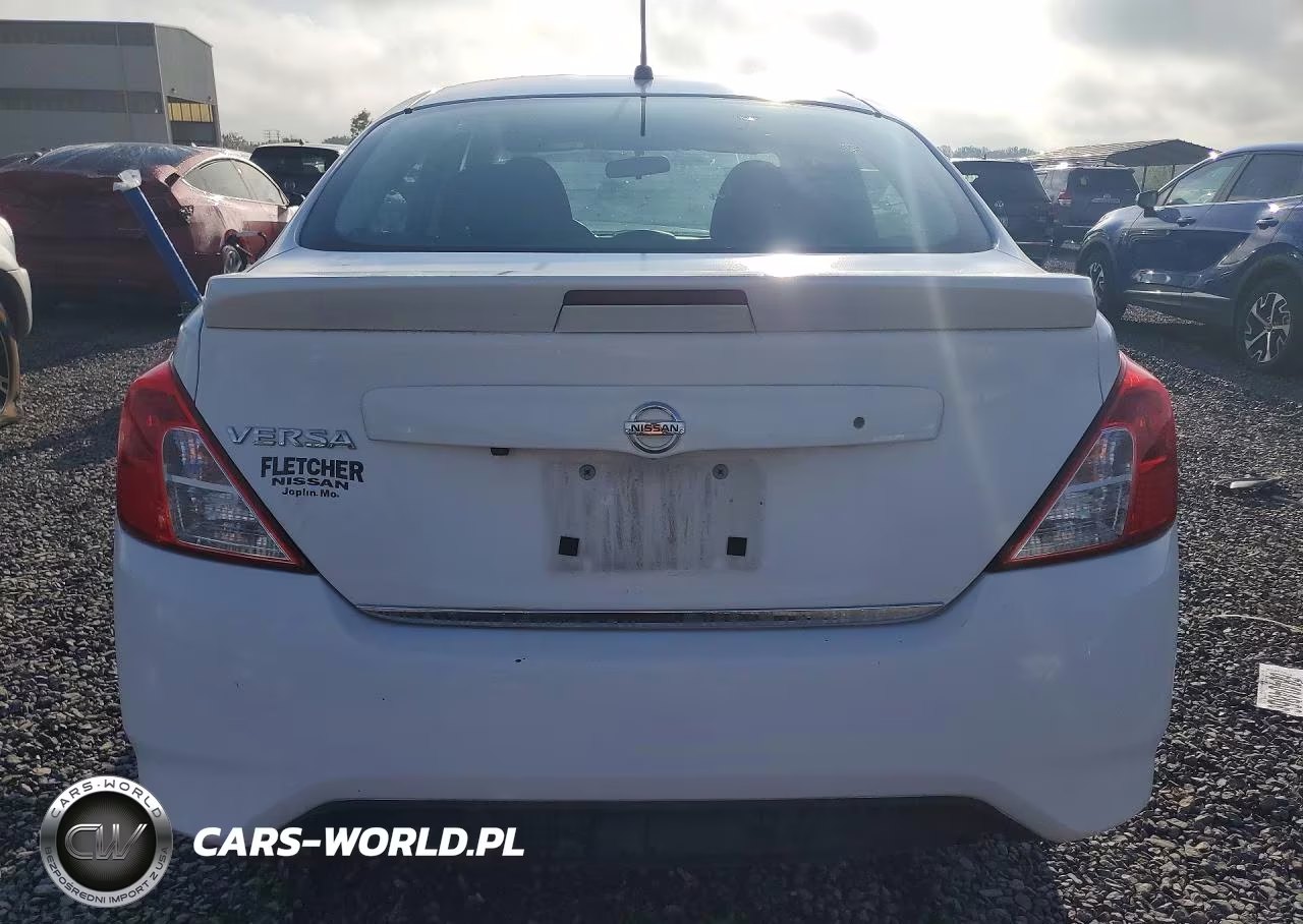 2019 Nissan Versa S Plus VIN:3N1CN7AP5KL801552 - 6