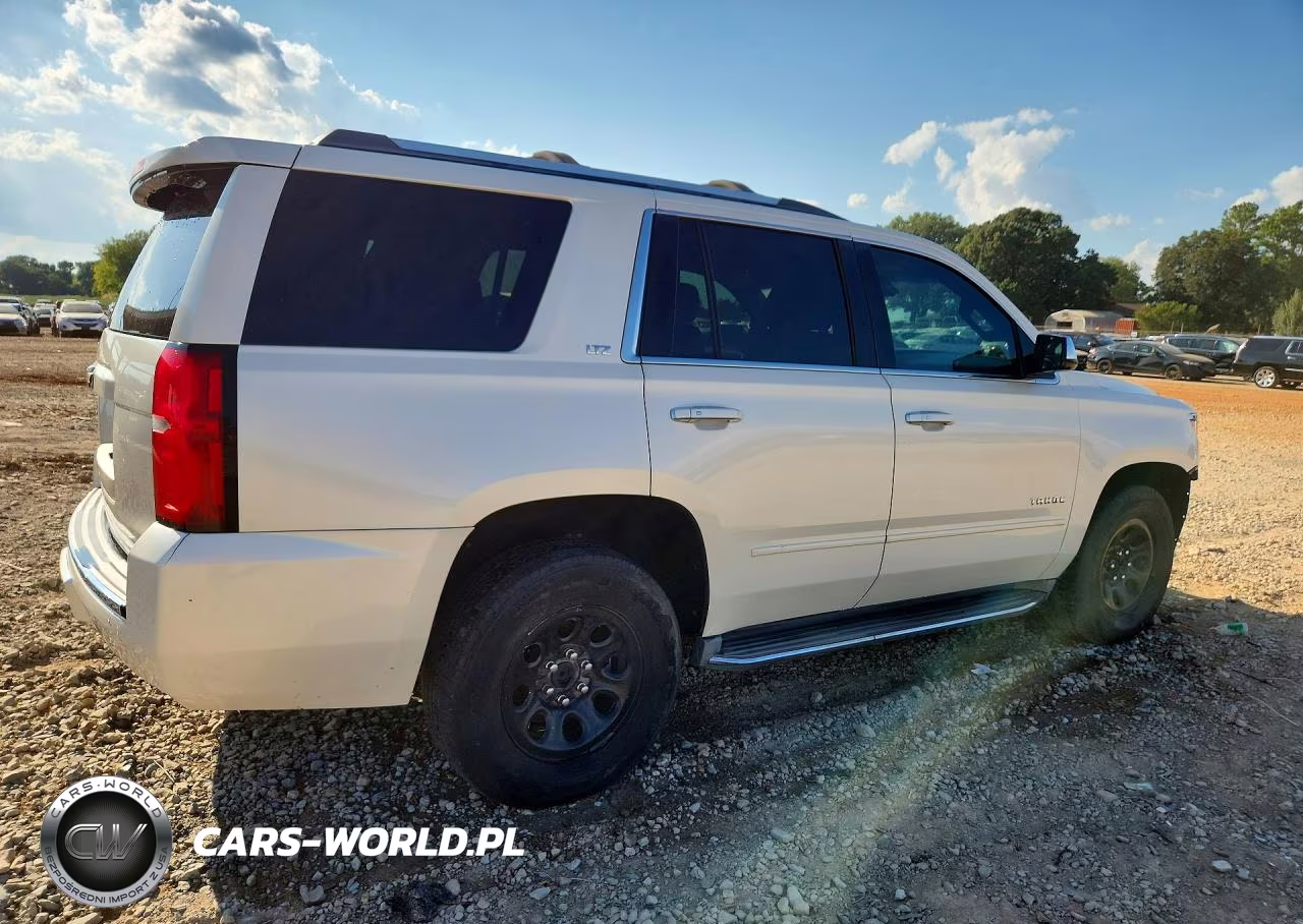 2015 Chevrolet Tahoe K1500 Ltz VIN:1GNSKCKCXFR645696 - 3