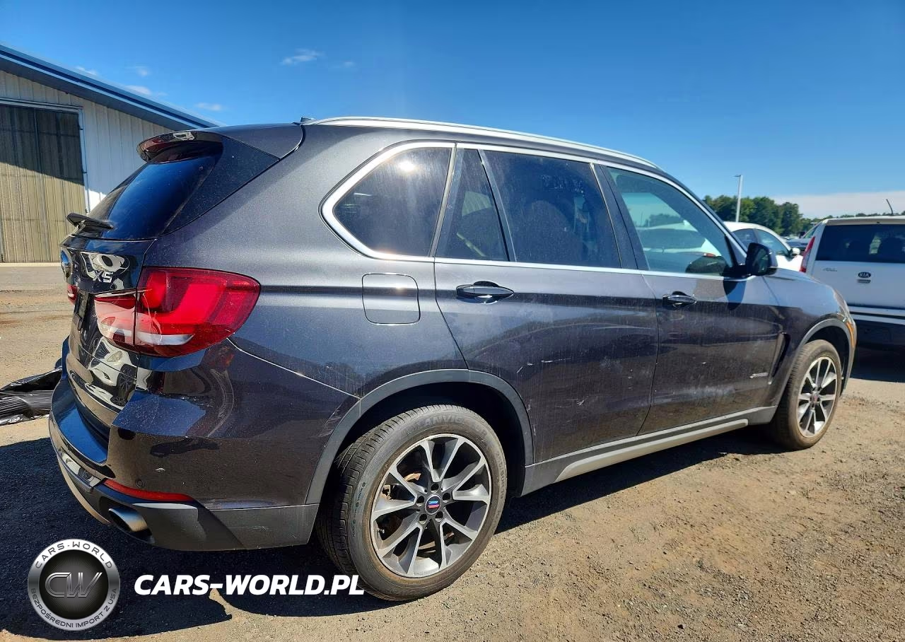 2017 BMW X5 xDrive35I VIN:5UXKR0C58H0U50575 - 3