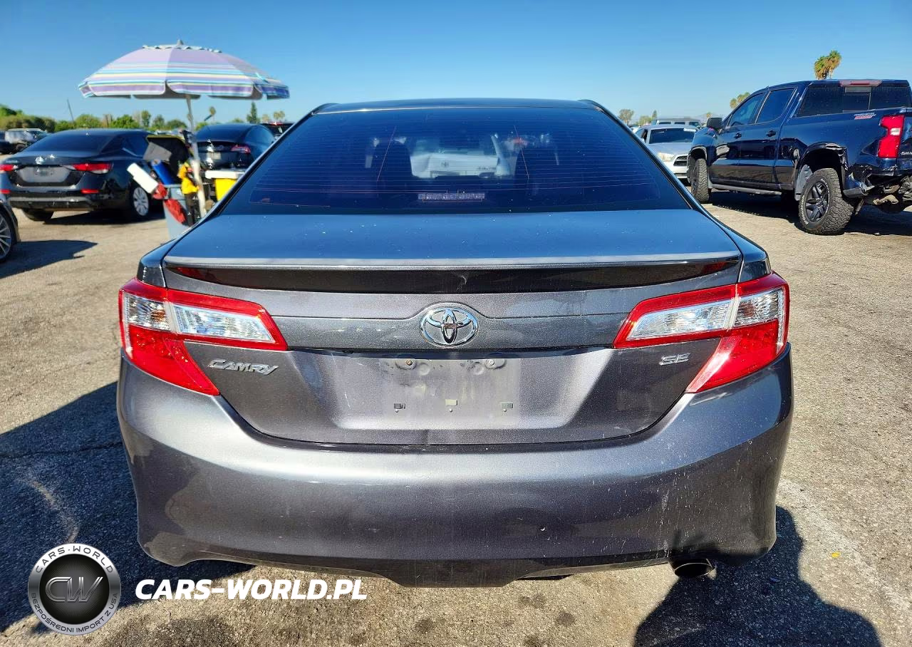 2014 Toyota Camry Se VIN:4T1BF1FK4EU812077 - 6