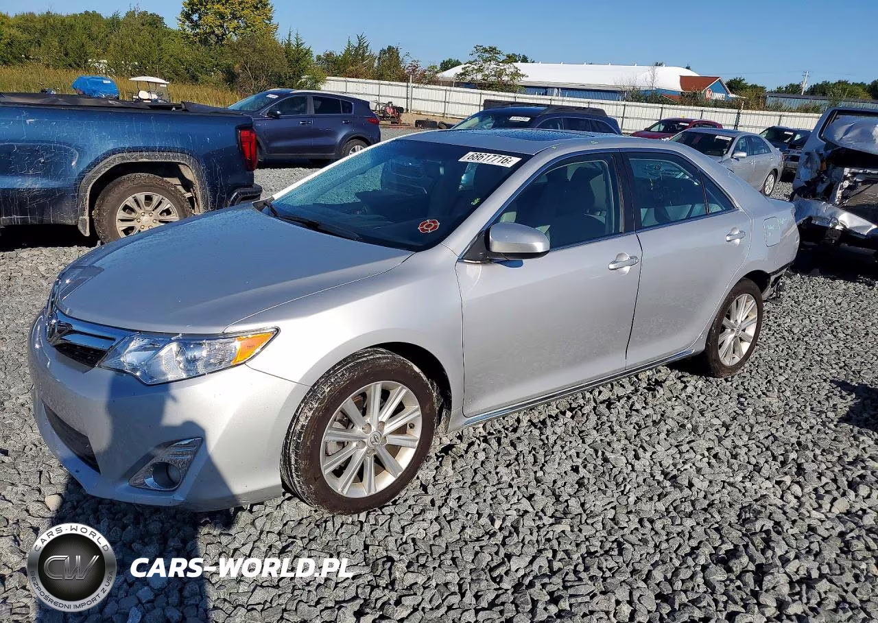 2014 Toyota Camry Xle VIN:4T1BF1FK3EU786460 - 1