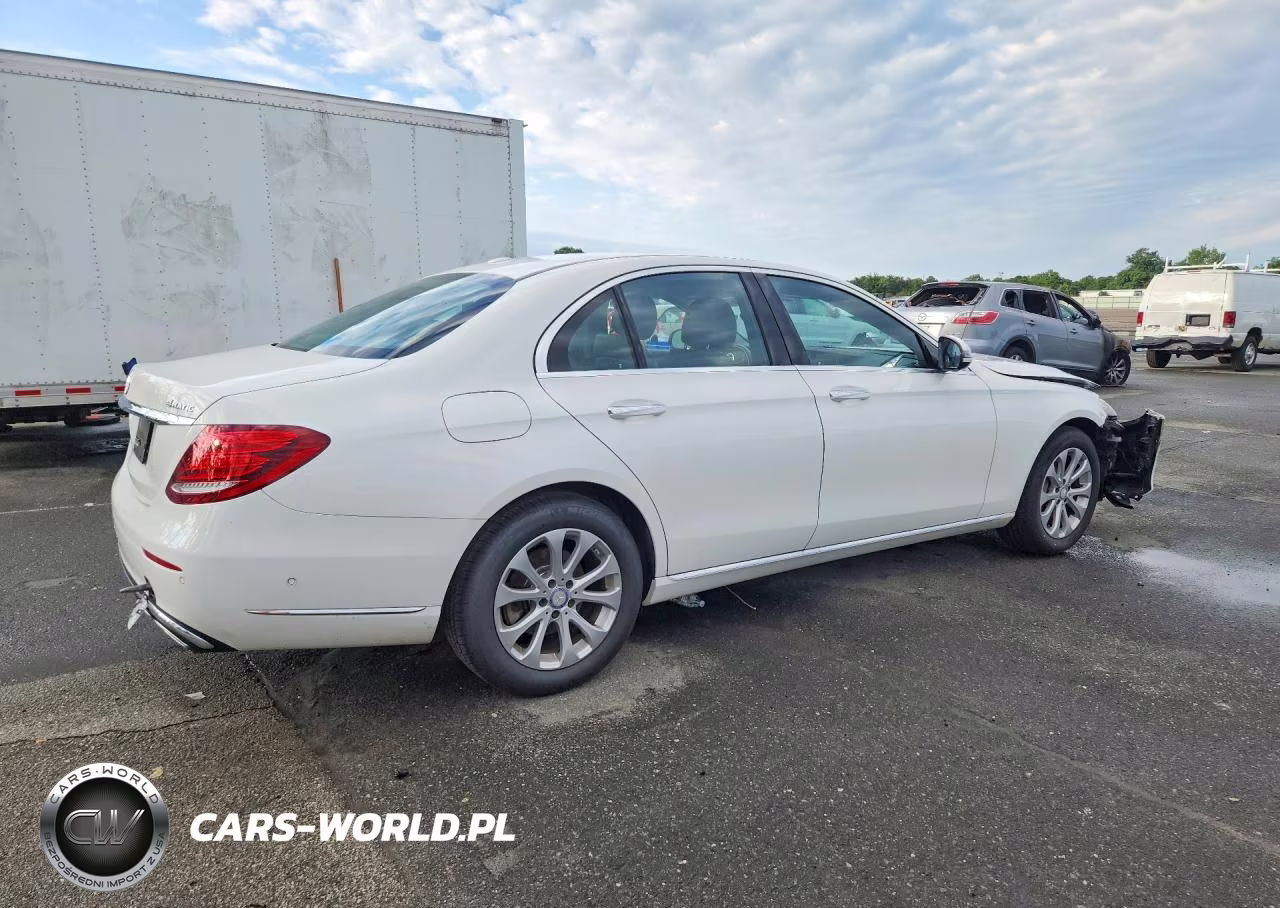 2017 Mercedes-Benz E 300 4Matic VIN:WDDZF4KB3HA145699 - 3