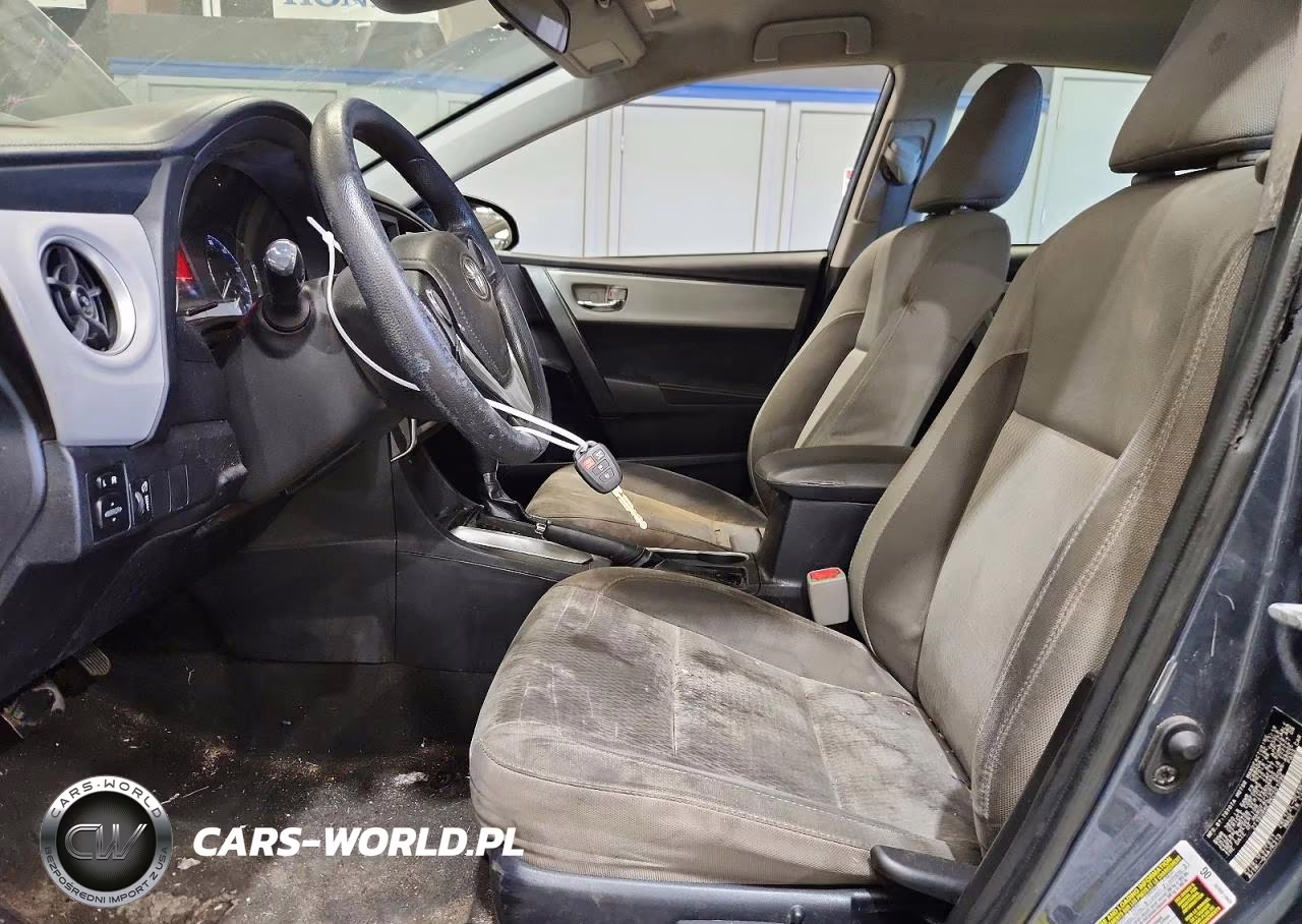 2019 Toyota Corolla Le VIN:2T1BURHE9KC201096 - 7