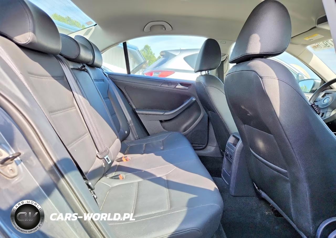 2011 Volk Jetta VIN:3VWBZ7AJ9BM308747 - 10