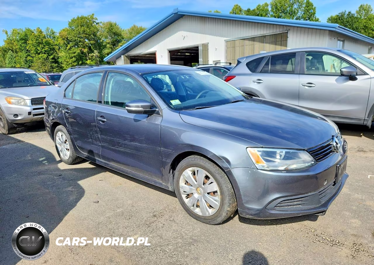 2011 Volk Jetta VIN:3VWBZ7AJ9BM308747 - 4
