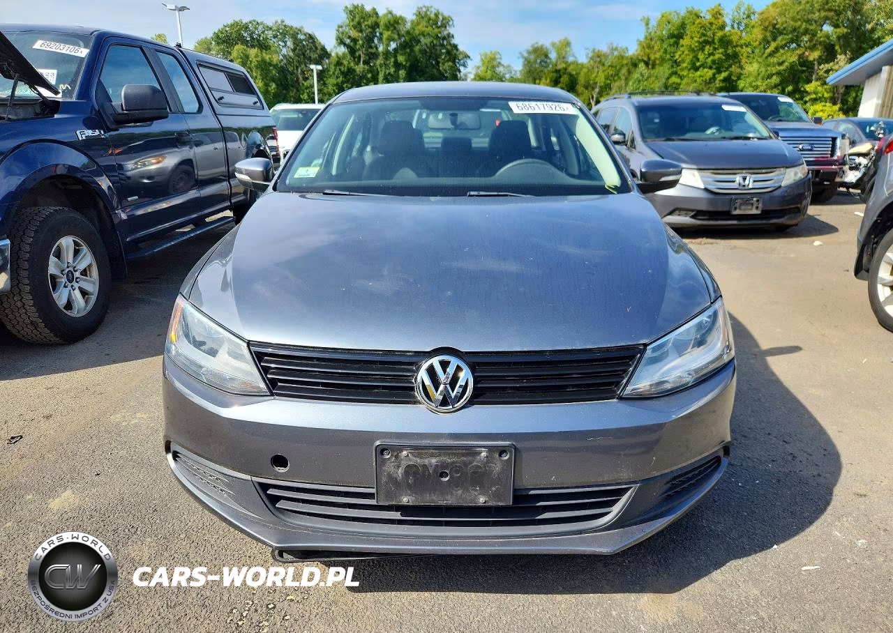 2011 Volk Jetta VIN:3VWBZ7AJ9BM308747 - 5
