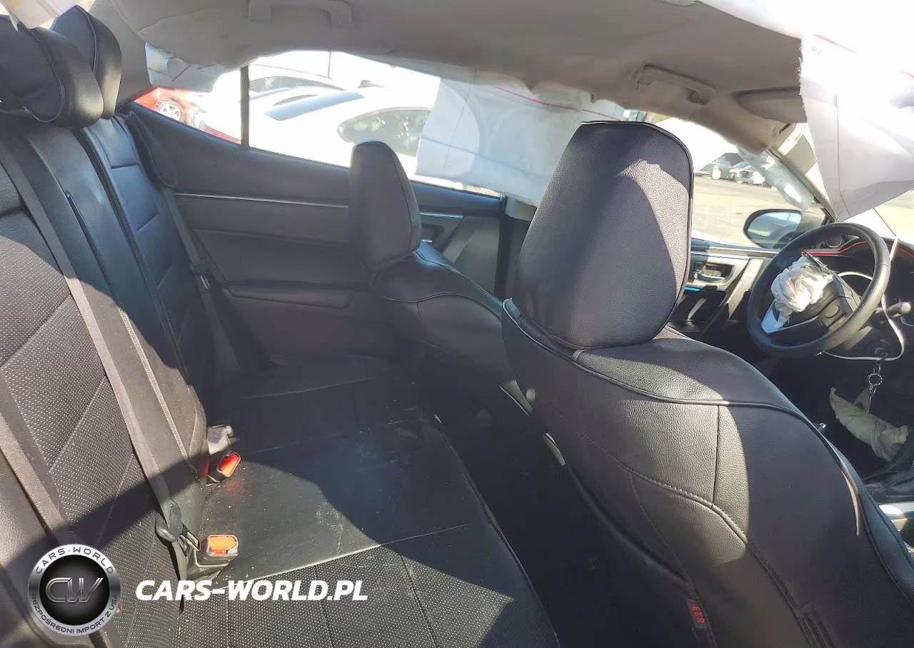 2015 Toyota Corolla S Plus VIN:5YFBURHE6FP237186 - 10