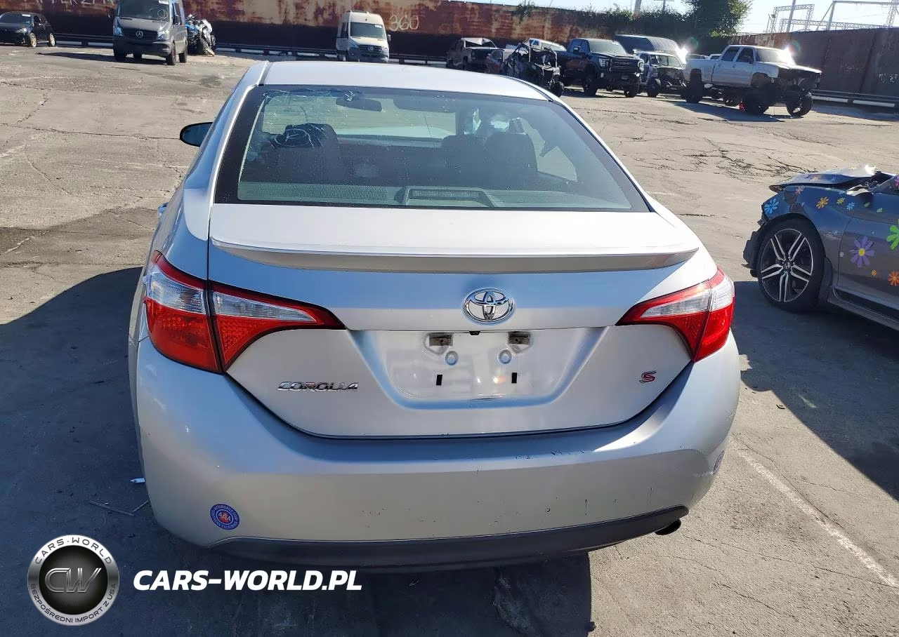 2015 Toyota Corolla S Plus VIN:5YFBURHE6FP237186 - 6