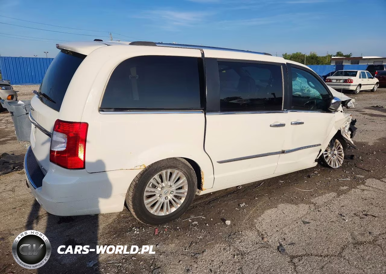 2012 Chrysler Town & Country Limited VIN:2C4RC1GG8CR228569 - 3