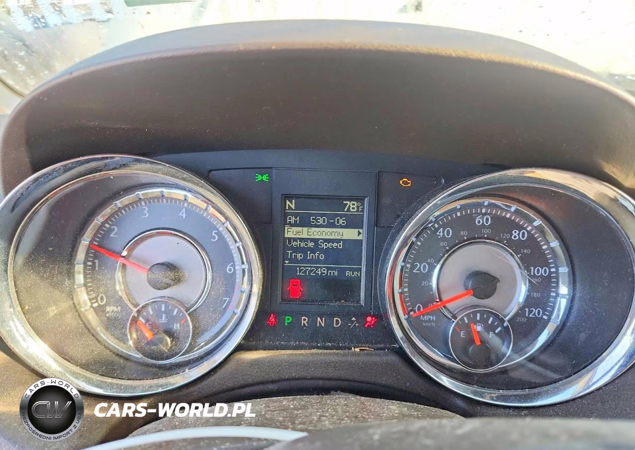 2012 Chrysler Town & Country Limited VIN:2C4RC1GG8CR228569 - 9