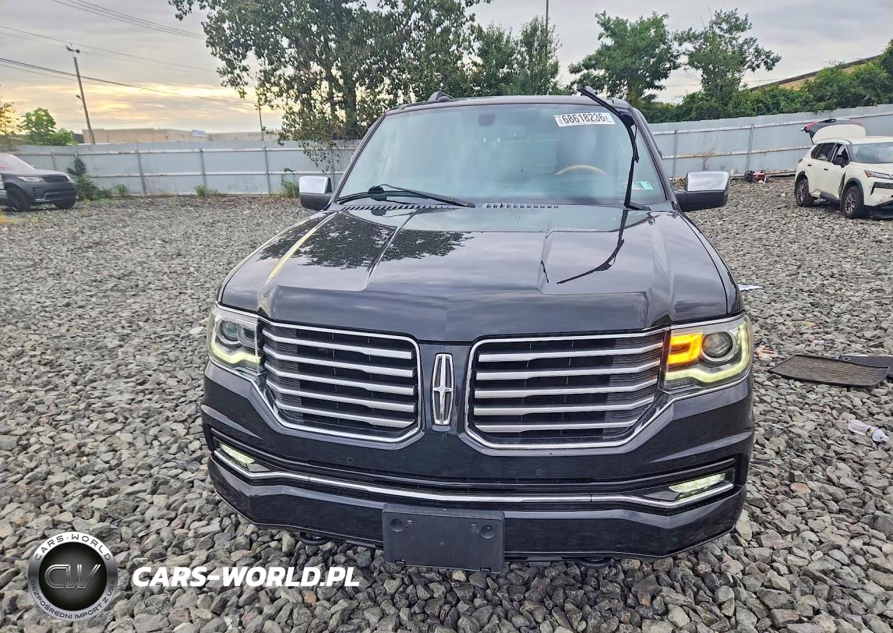 2017 Lincoln Navigator Select VIN:5LMJJ2JTXHEL01551 - 5