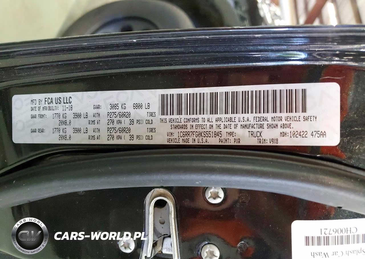 2019 Ram 1500 Classic Tradesman VIN:1C6RR7FG0KS551845 - 13