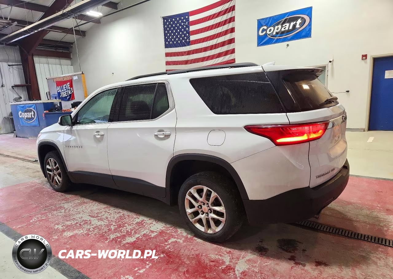 2019 Chevrolet Traverse Lt VIN:1GNEVGKW0KJ260422 - 2