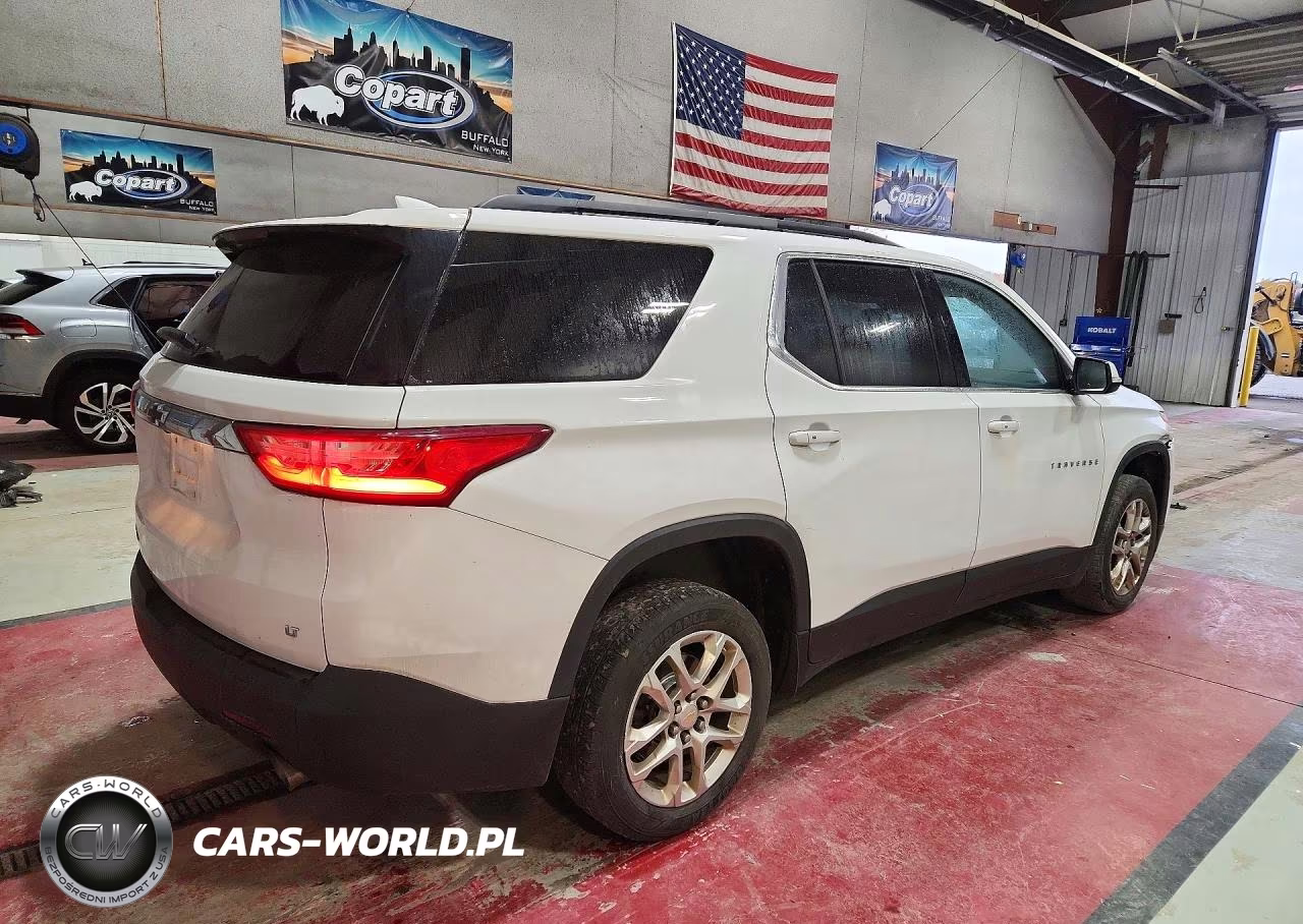 2019 Chevrolet Traverse Lt VIN:1GNEVGKW0KJ260422 - 3