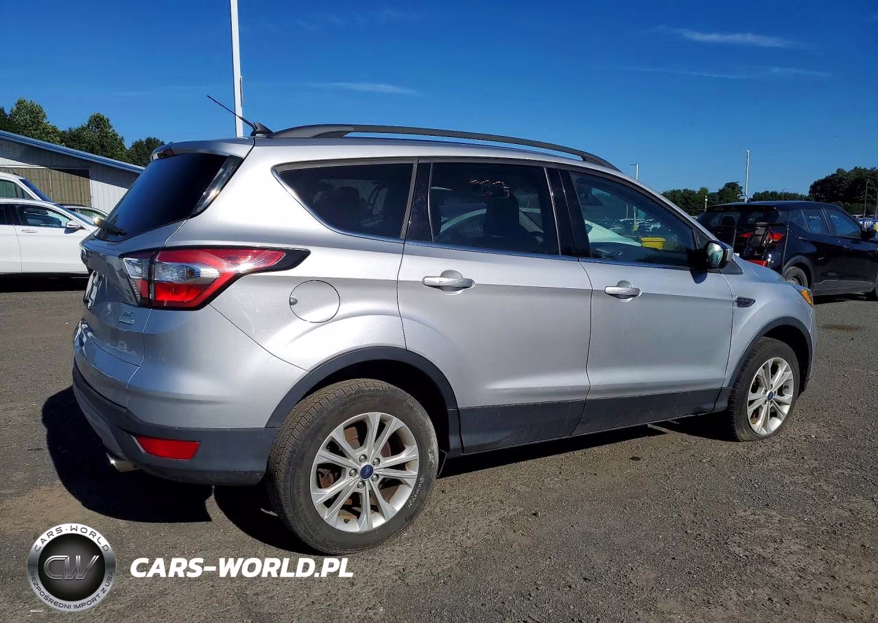 2018 Ford Escape Se VIN:1FMCU0GD0JUB88907 - 3
