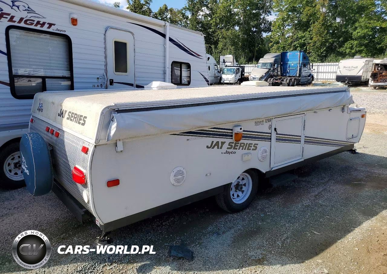 2011 Jayco Pop-Up Camper VIN:1UJAJ0AH7B1BE0161 - 4