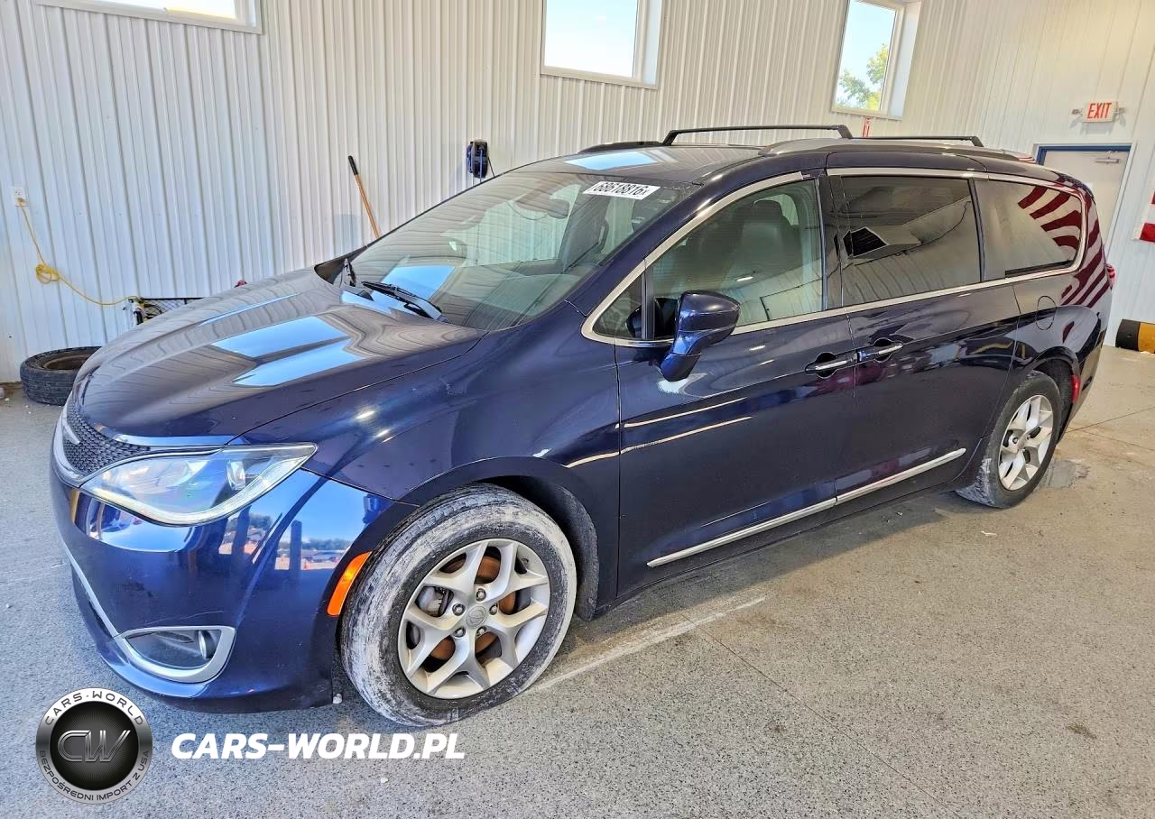 2019 Chrysler Pacifica Touring L