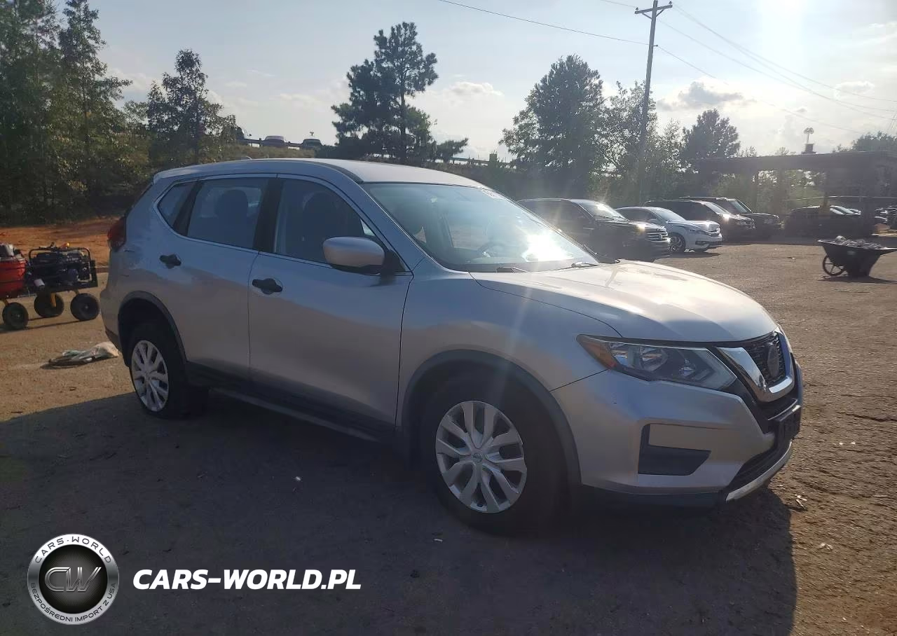 2018 Nissan Rogue S VIN:JN8AT2MVXJW314867 - 4