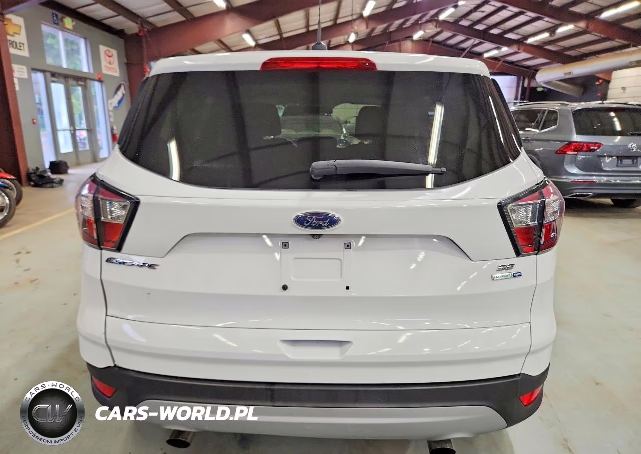 2017 Ford Escape Se VIN:1FMCU9GD6HUE00546 - 6
