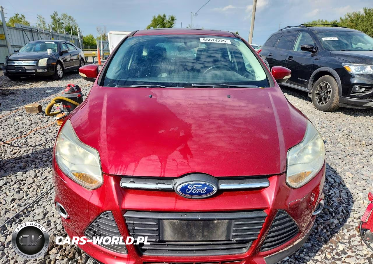 2014 Ford Focus Se VIN:1FADP3K28EL127913 - 5