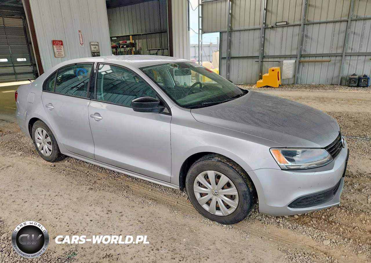 2014 Volkswagen Jetta Base VIN:3VW2K7AJ0EM305227 - 4