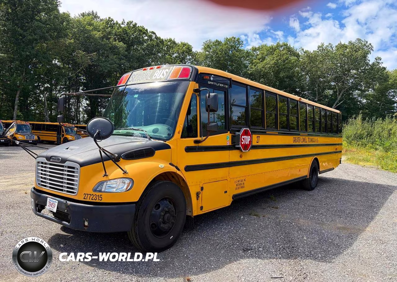 2015 Freightliner Chassis B2B VIN:4UZABRDU5FCFW9514 - 2