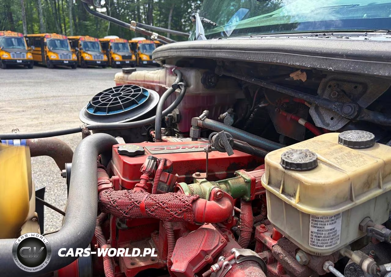 2015 Freightliner Chassis B2B VIN:4UZABRDU5FCFW9514 - 7
