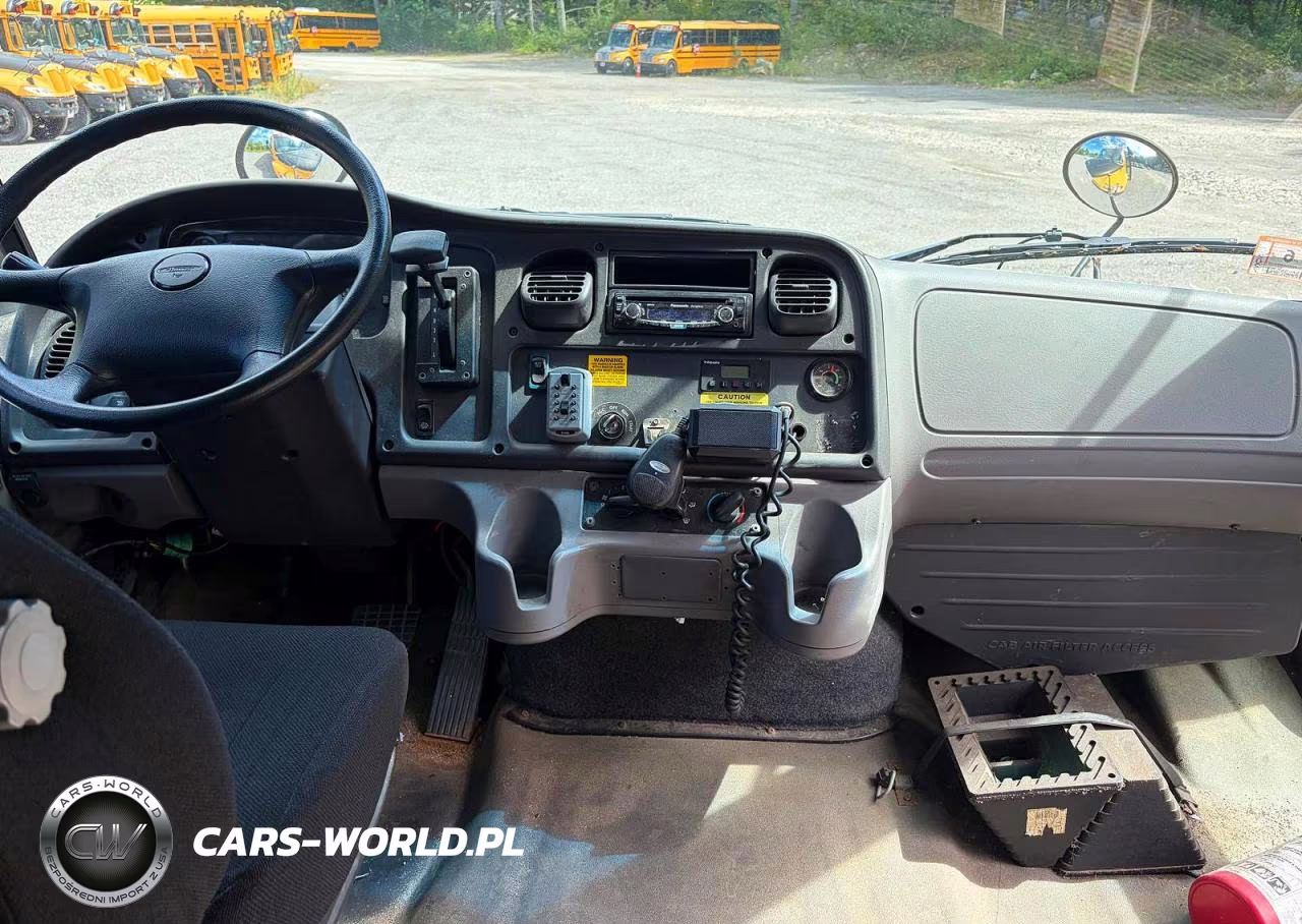 2015 Freightliner Chassis B2B VIN:4UZABRDU5FCFW9514 - 9