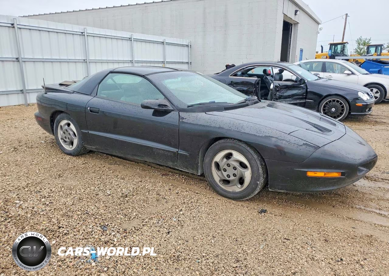 1995 Pontiac Firebird VIN:2G2FS22S1S2201748 - 4