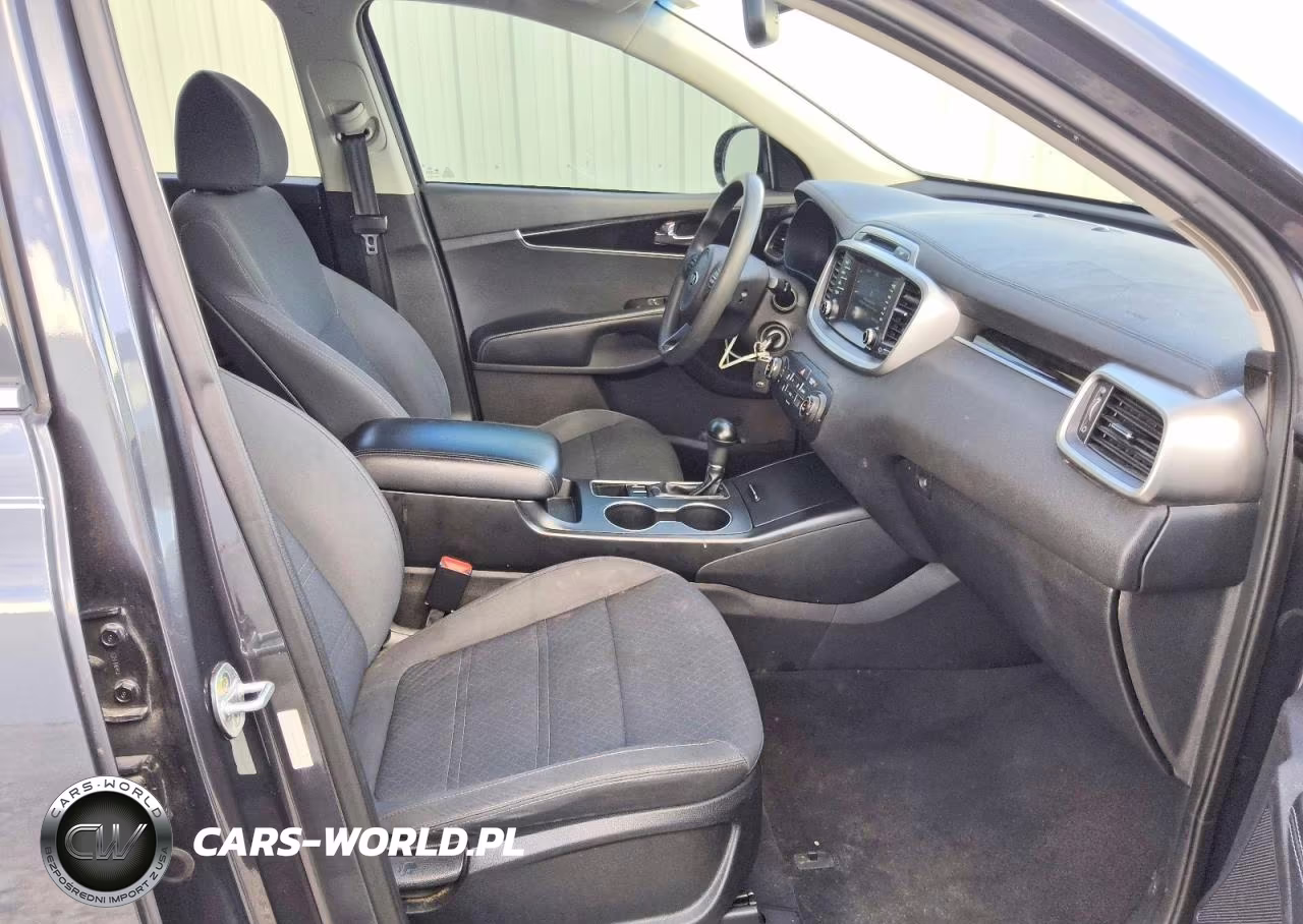 2018 Kia Sorento Lx VIN:5XYPG4A38JG400930 - 14