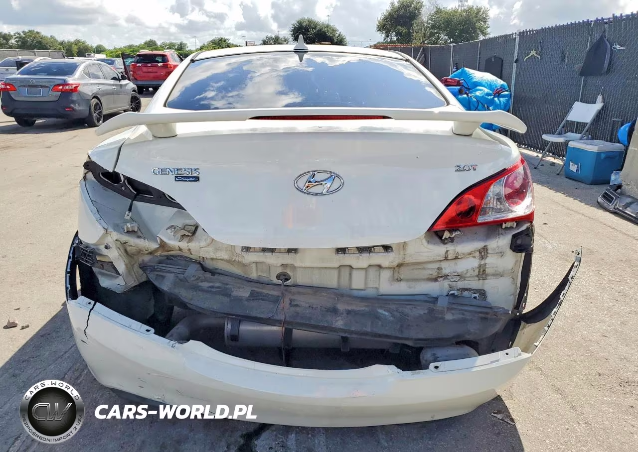 2011 Hyundai Genesis Coupe 2.0T VIN:KMHHT6KD2BU046109 - 6