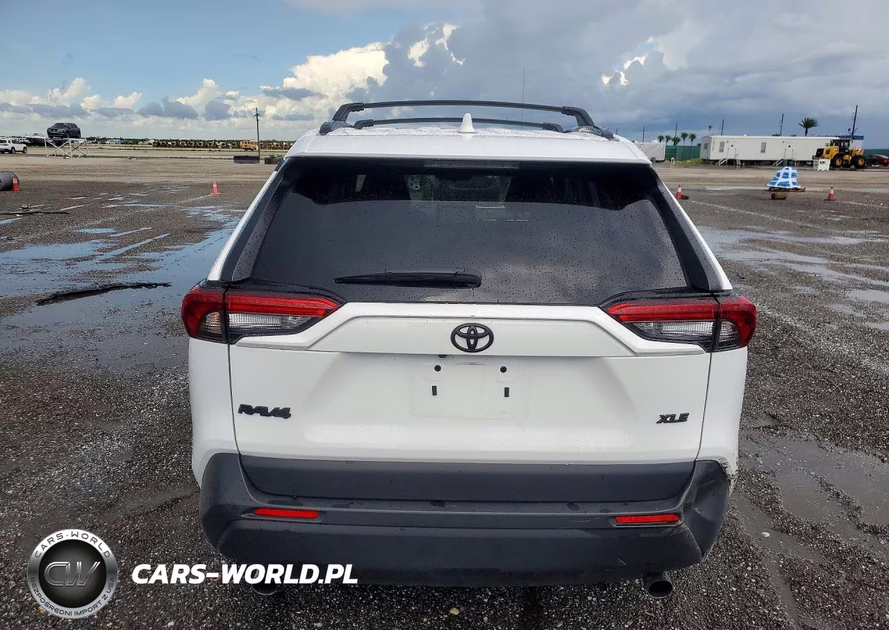 2025 Toyota Rav4 Xle VIN:2T3W1RFV8SW386129 - 6