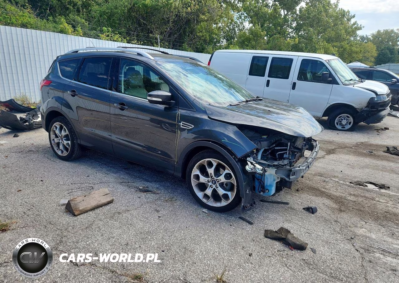 2015 Ford Escape Titanium VIN:1FMCU0J9XFUA73887 - 4