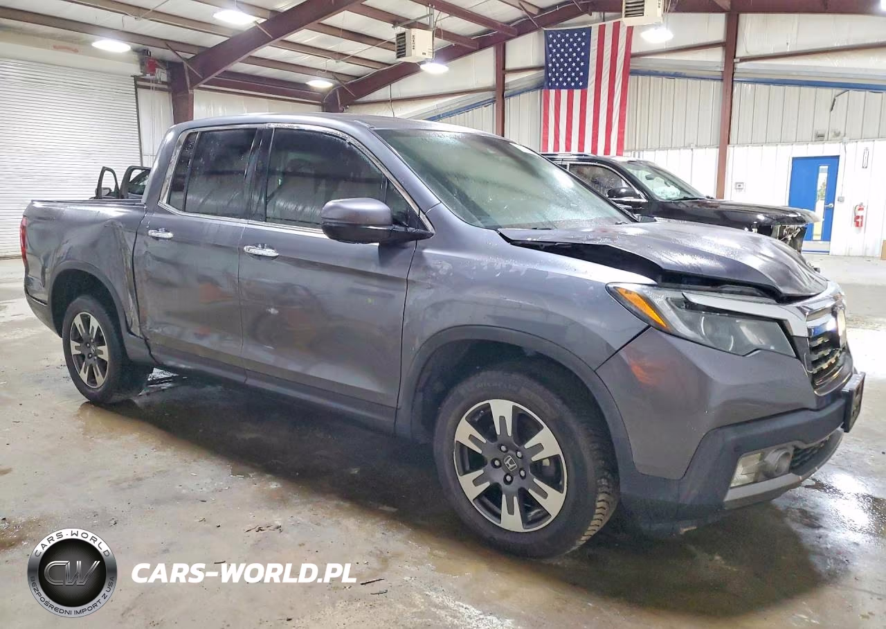 2018 Honda Ridgeline Rtl VIN:5FPYK3F72JB000319 - 4