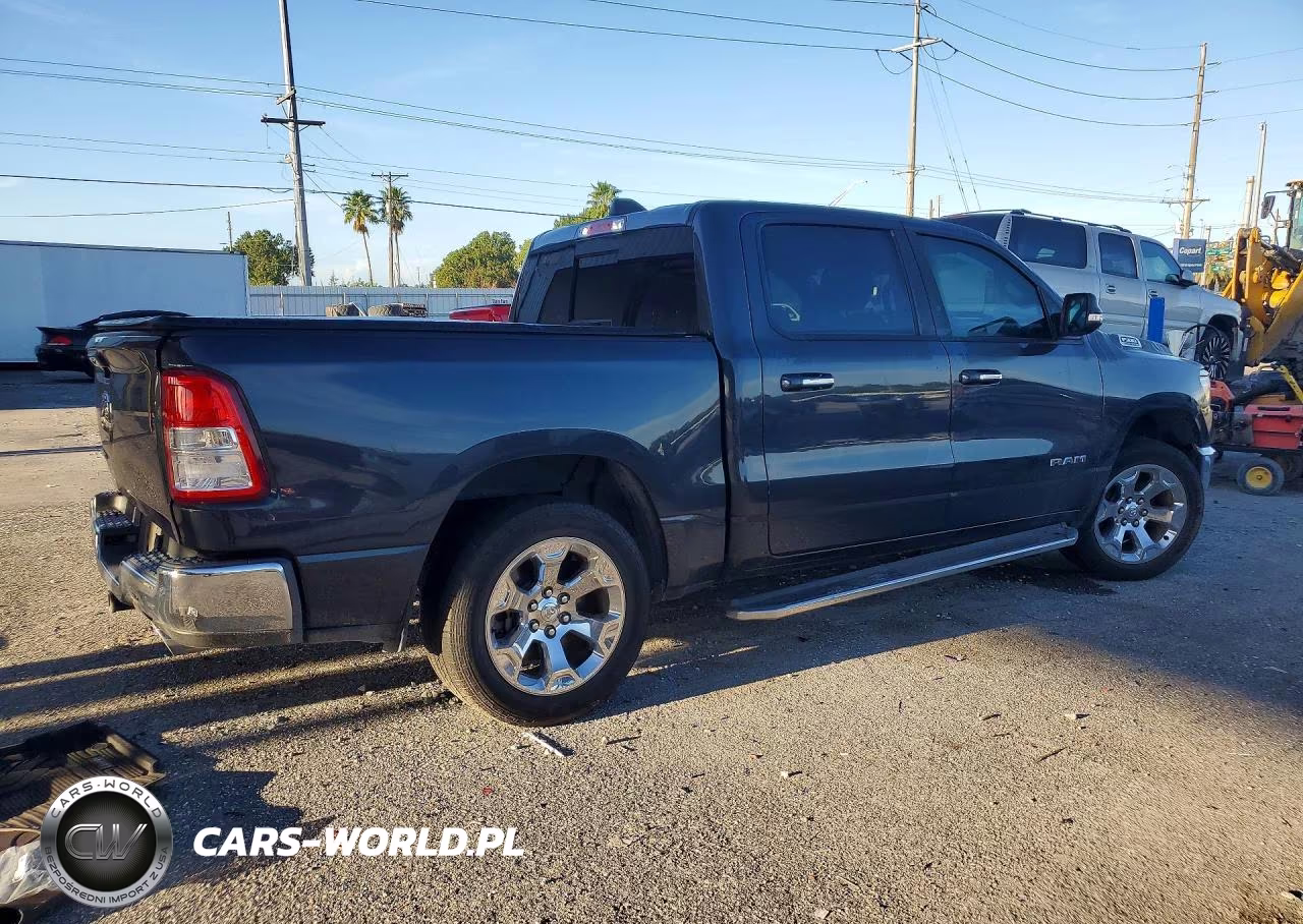 2019 Ram 1500 Big Horn-Lone Star VIN:1C6RREFT5KN680082 - 3