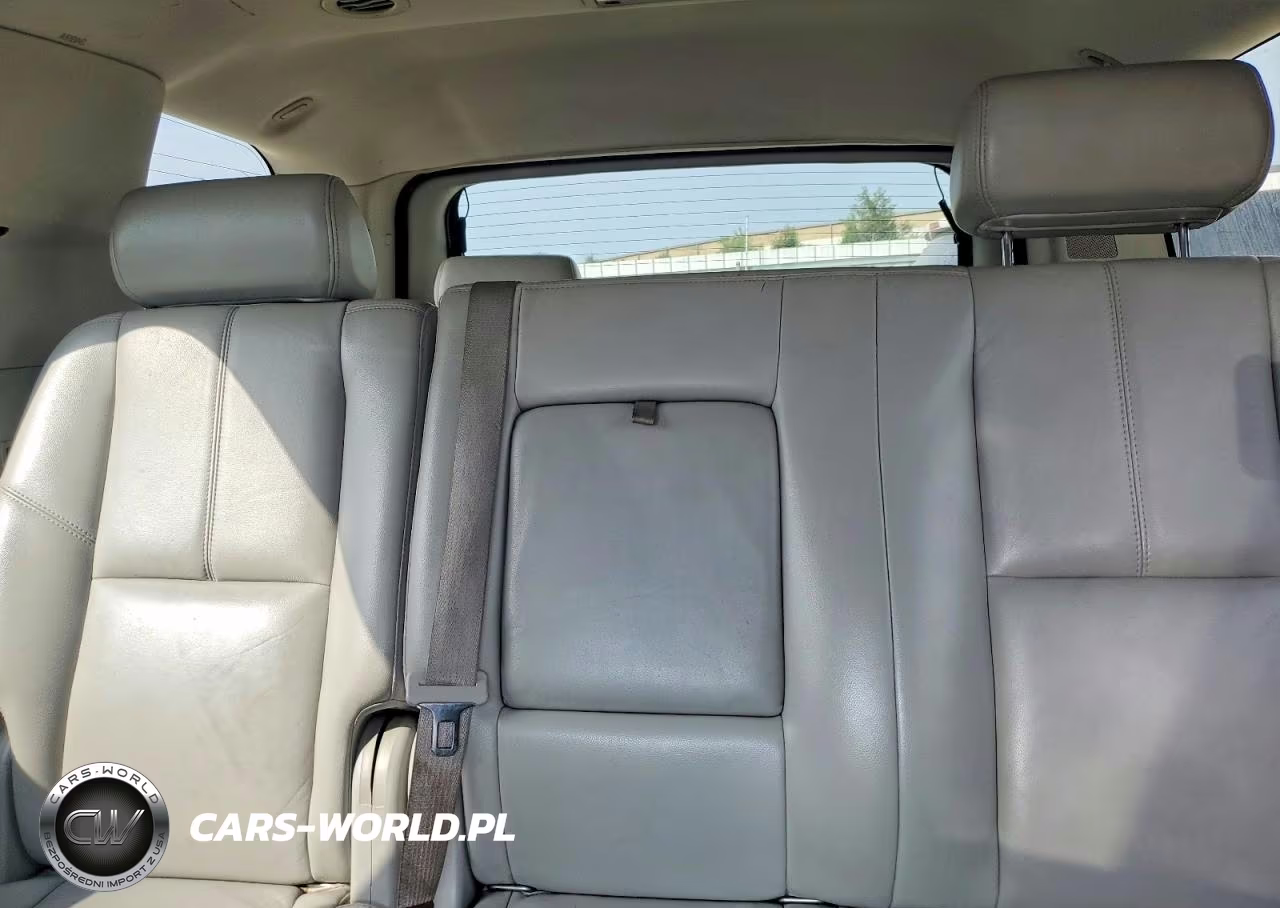 2007 Chevrolet Tahoe K1500 VIN:1GNFK13027R124838 - 10