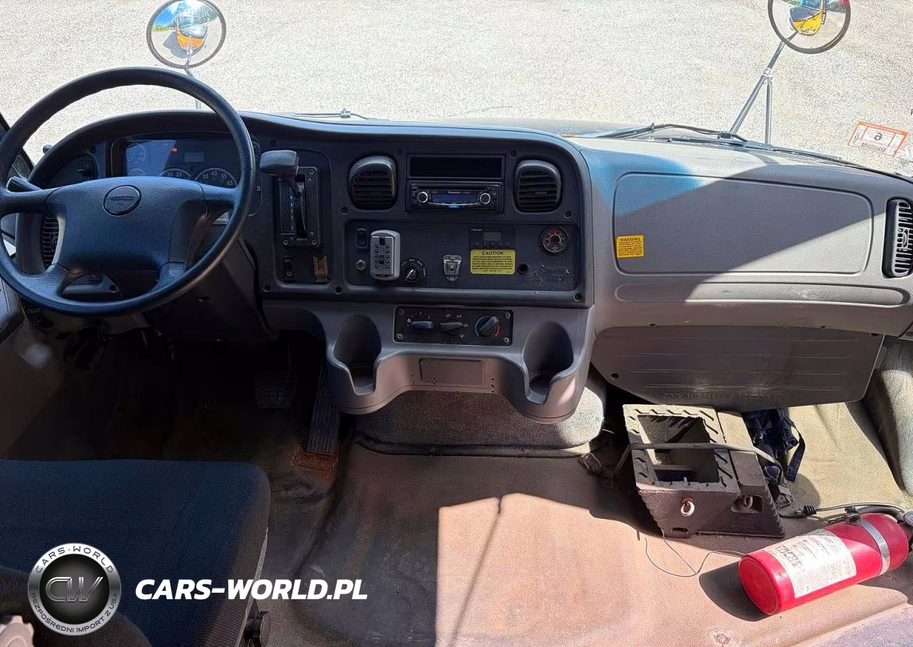 2015 Freightliner Chassis B2B VIN:4UZABRDU0FCFW9520 - 9